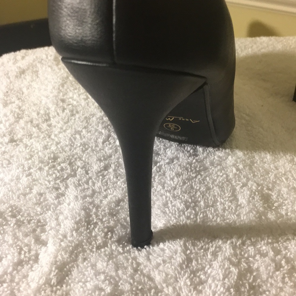 Anne Michelle Heels - Picture 4 of 4